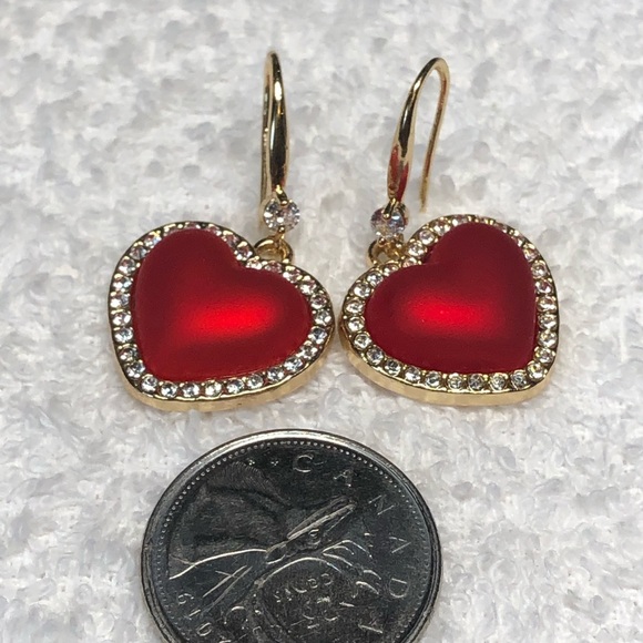 925 Silver with plated gold Pretty red heart  earrings —-NWOT - Picture 4 of 13